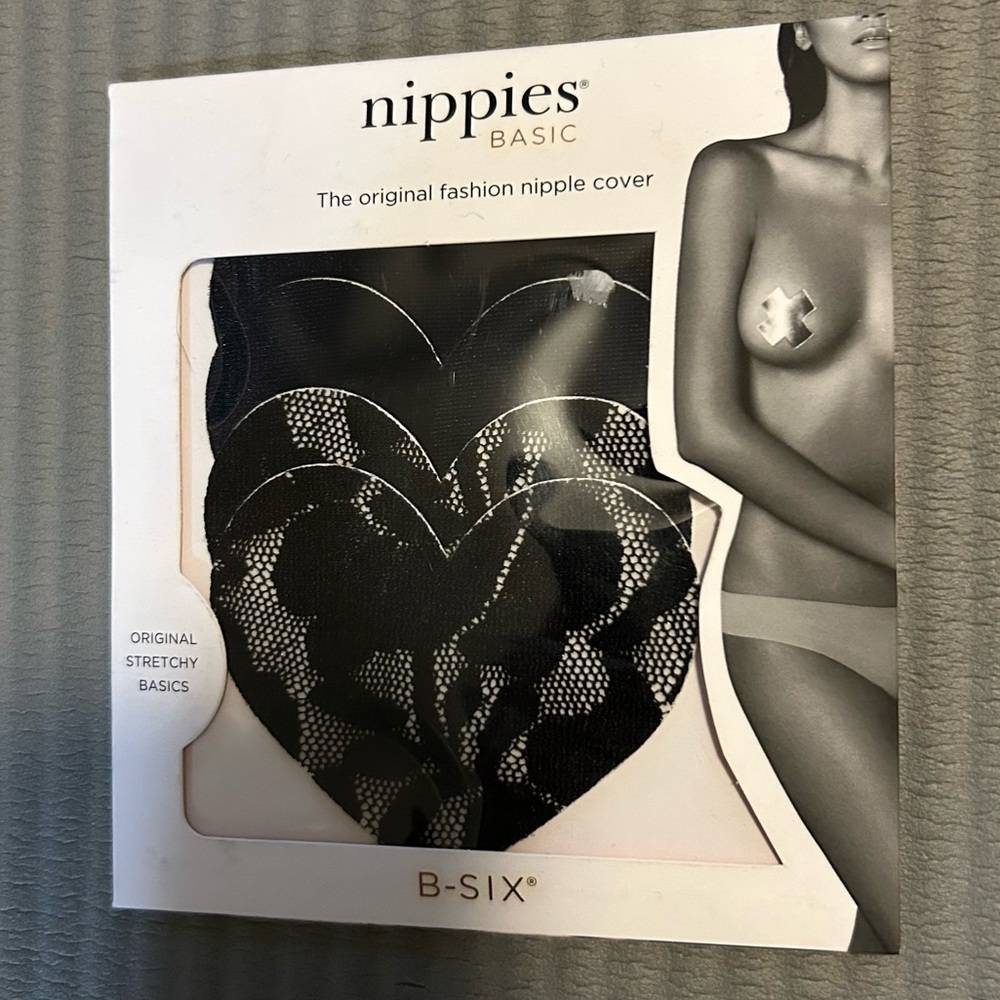 Nippies Basic Black Lace Heart Nipple Covers - B-SIX